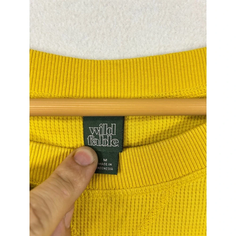 Wild Fable Yellow Waffle Knit‎ Long Sleeve Crewneck Top Size Medium - Picture 3 of 9